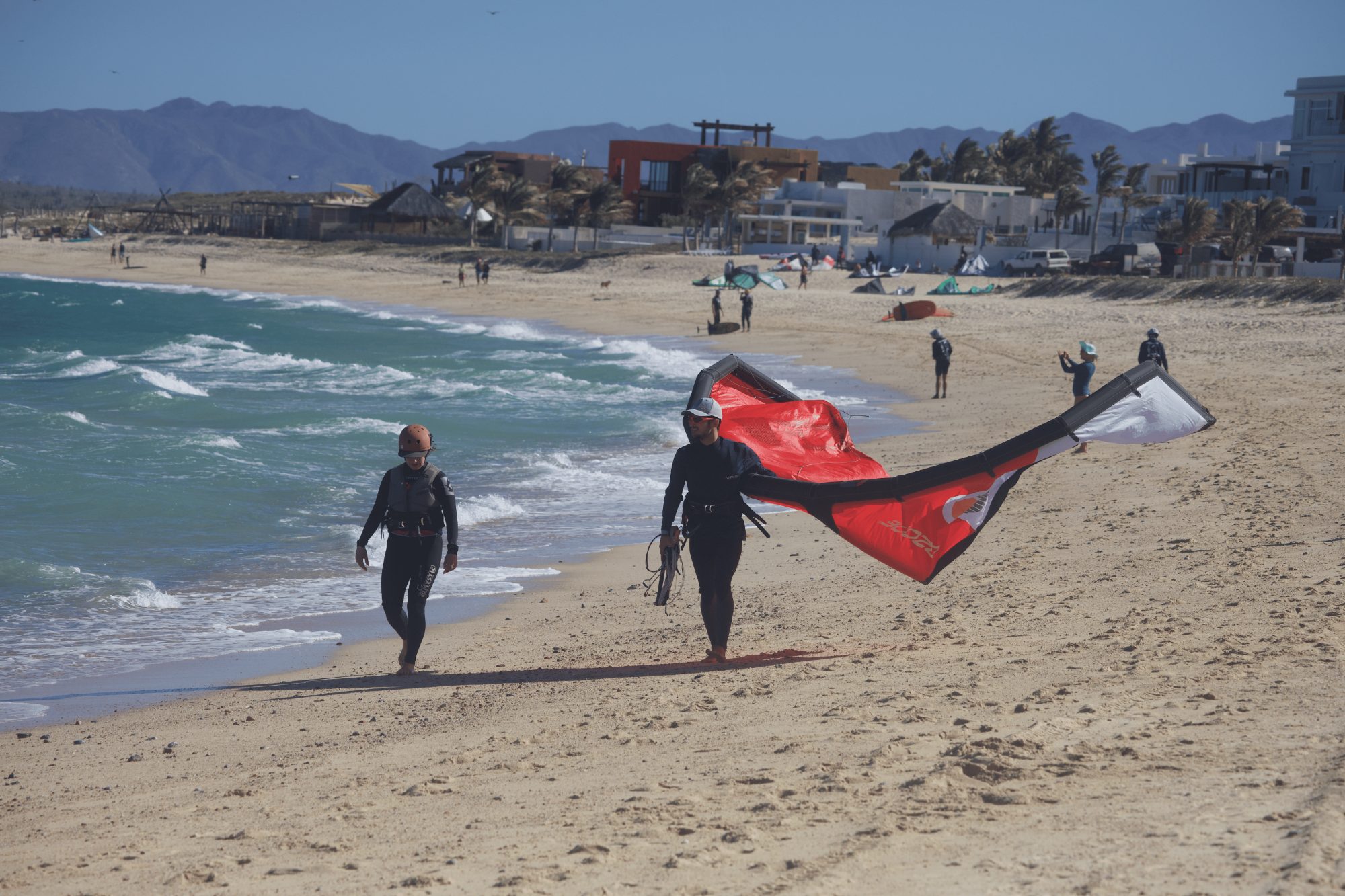Intermediate rider practising upwind in La Ventana